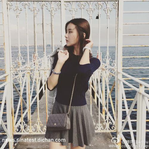 国产ts人妖在线网站,虚拟世界中的真实情感交织